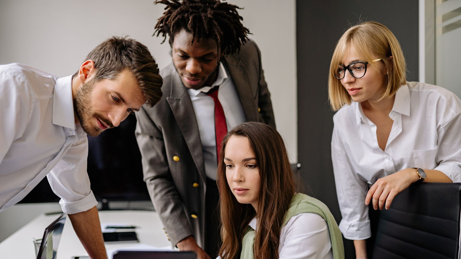 AR Analytics with Agentic ELT